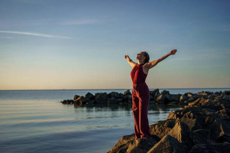 spirituelles soul fotoshooting Ostsee Kiel, Arlett Plantikow - Coach, Mentoring, https://www.arlettplantikow.com
